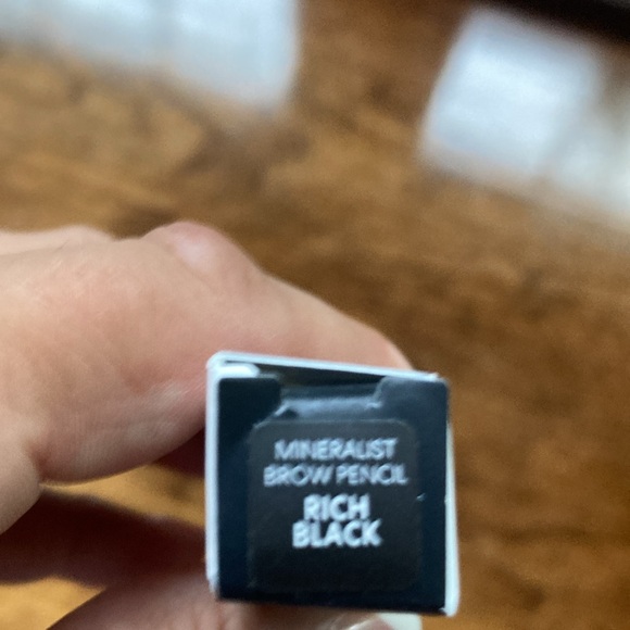 BareMinerals Mineralist micro-defining brow pencil. NEW / UNUSED. Rick Black. - Picture 3 of 3